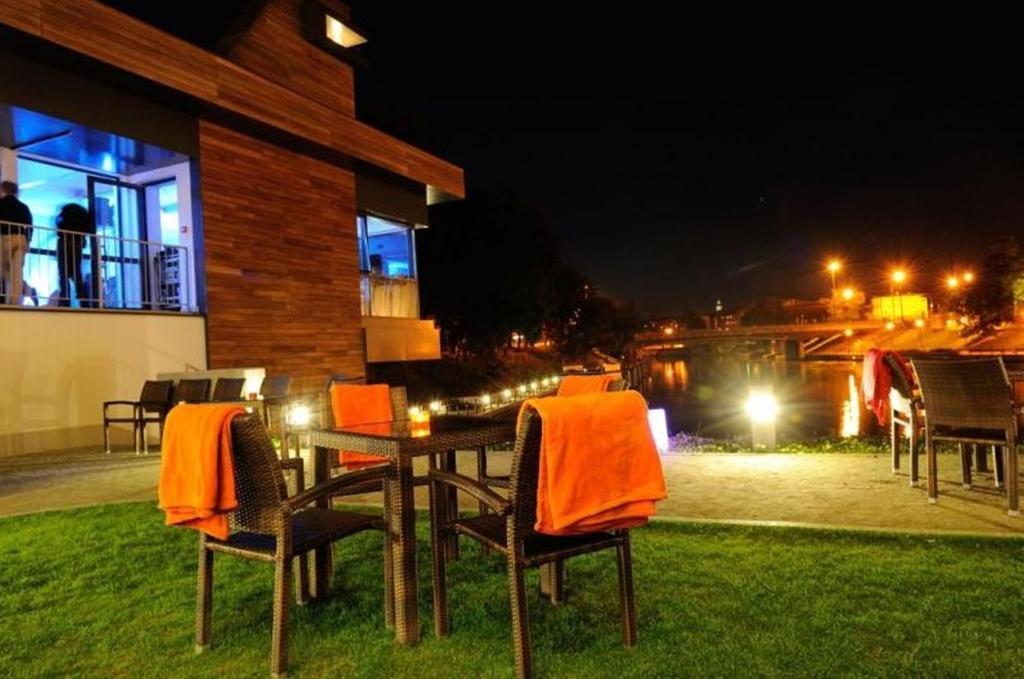 Przystan Bydgoszcz Bed & Breakfast Екстериор снимка