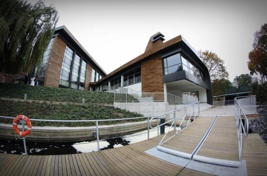 Przystan Bydgoszcz Bed & Breakfast Екстериор снимка